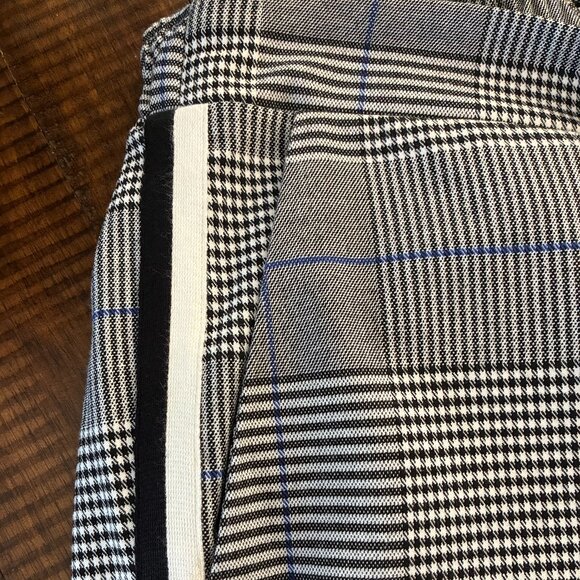 Tart Size XS ADORABLE Ankle Lenght Plaid Pants - Picture 3 of 5